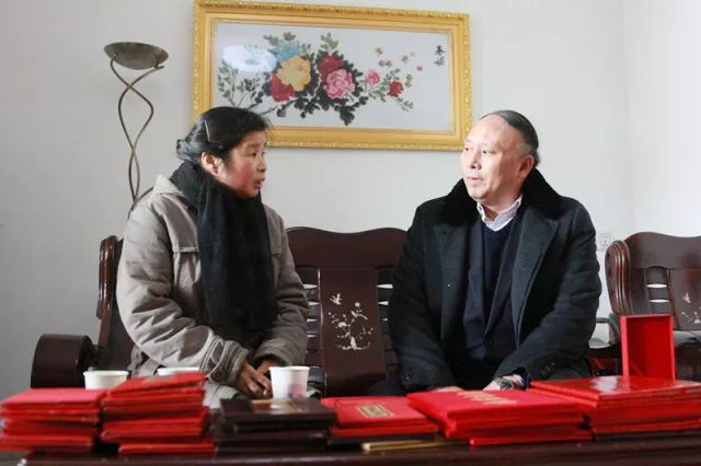 向他致敬！倒在扶貧攻堅一線的工會好干部胡學發(fā)