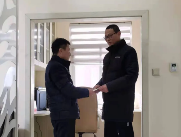 江西長運(yùn)多家子公司開展慰問困難職工活動(二)
