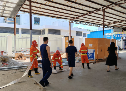 贛州方通 開展重點單位微型消防站應(yīng)急拉動演練
