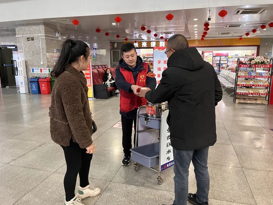 都市城際公交、大通物流：情滿三月學(xué)雷鋒