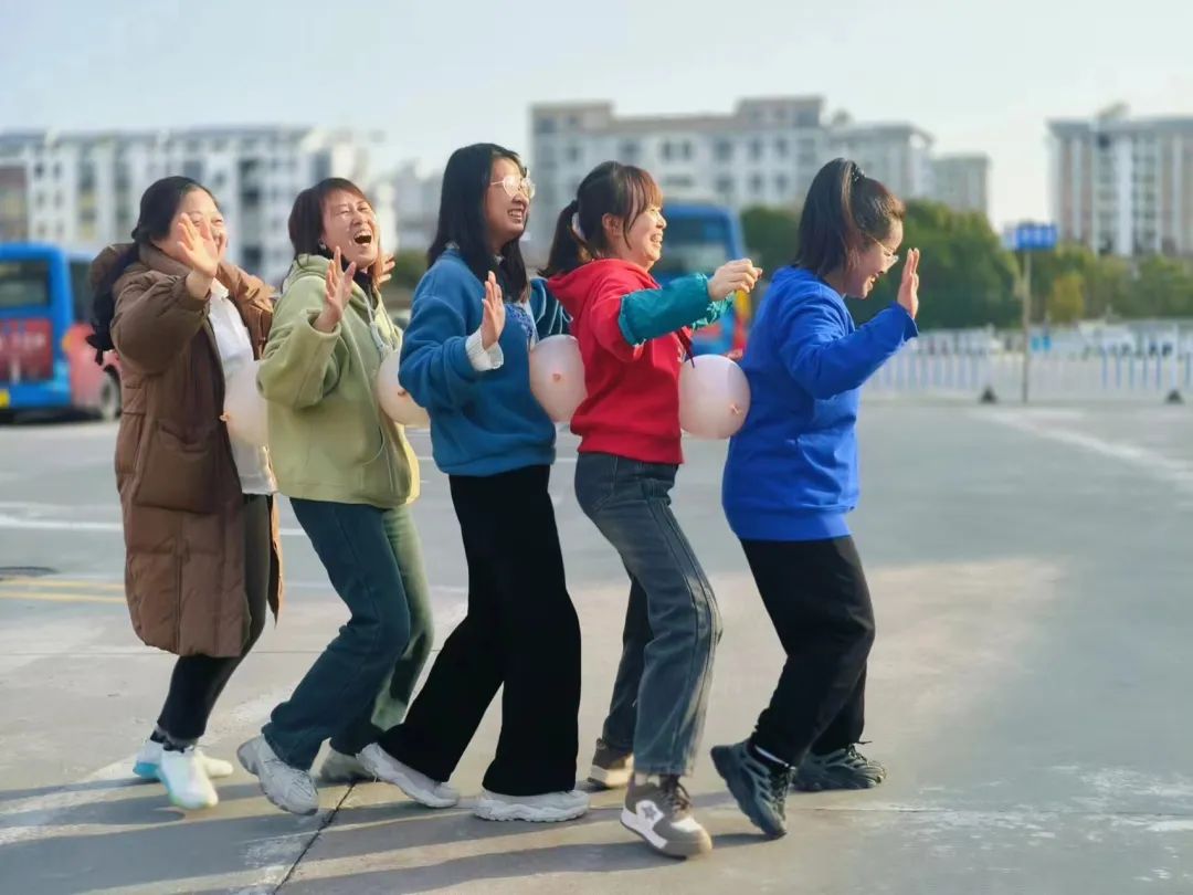 撫州長(zhǎng)運(yùn) 春意盎然季 情暖女神節(jié)
