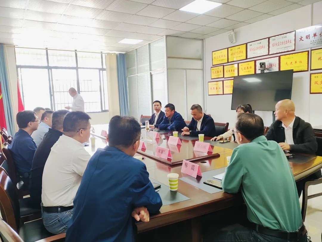 省供銷聯社調研永修客貨郵融合發(fā)展 劉磊 占梁出席