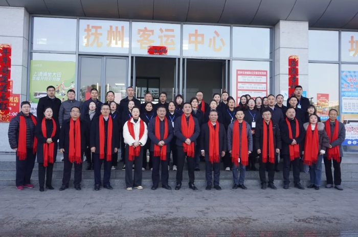 王曉一行前往撫州長運(yùn)開展春節(jié)慰問