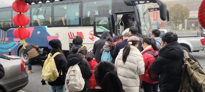 黃山長(zhǎng)運(yùn)：蛇年春節(jié) 定制出行服務(wù)廣受青睞